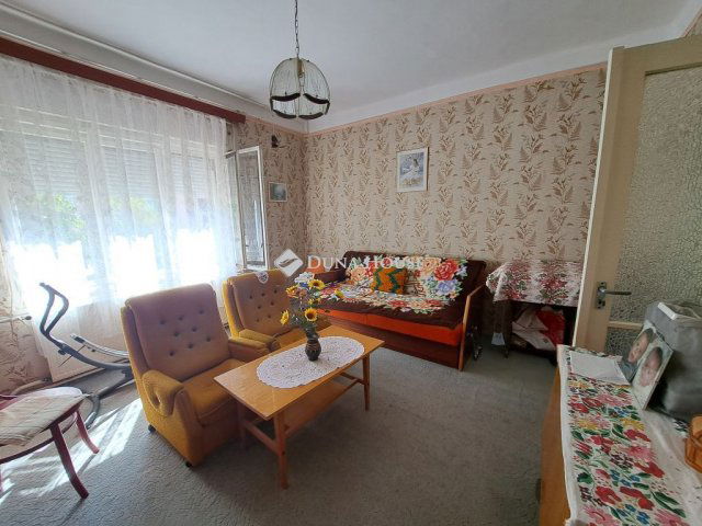 Eladó családi ház, Nagybaracskán 15.5 M Ft, 5 szobás