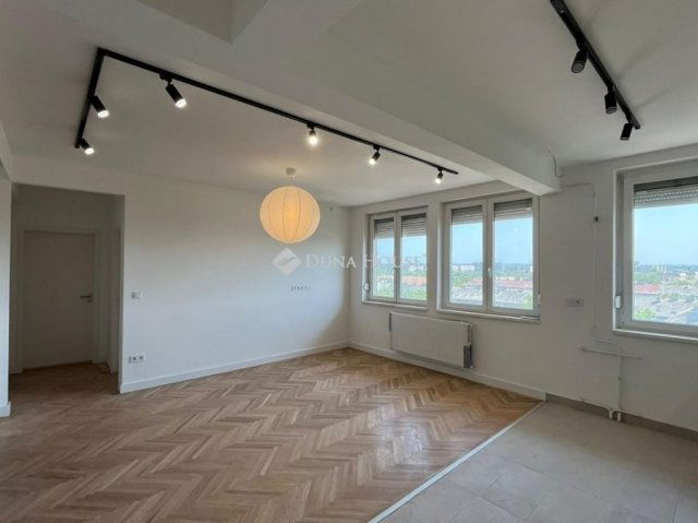 Eladó téglalakás, Budapesten, XIV. kerületben 93 M Ft, 4 szobás