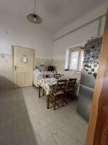 Eladó ikerház, Csömörön 75.8 M Ft, 2 szobás