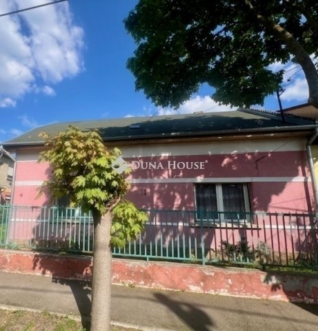 Eladó családi ház, Budapesten, XVIII. kerületben 73.9 M Ft