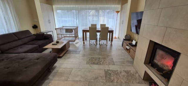 Eladó családi ház, Mohácson 74.9 M Ft, 3 szobás