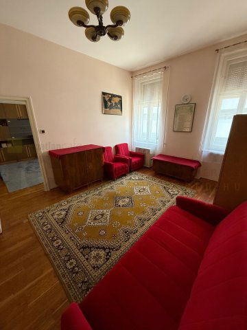 Kiadó téglalakás, albérlet, Szegeden 150 E Ft / hó, 2 szobás