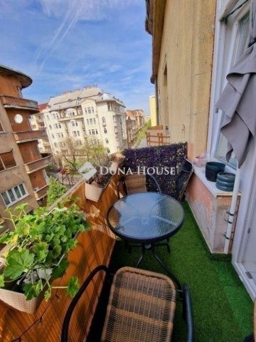 Eladó téglalakás, Budapesten, XI. kerületben 119.99 M Ft