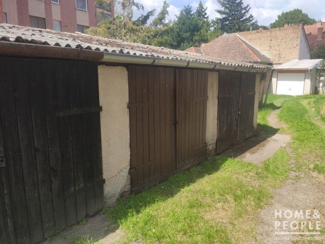 Eladó garázs, Szegeden 12 M Ft / költözzbe.hu