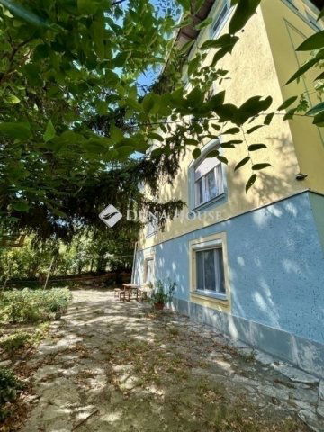 Eladó téglalakás, Budapesten, XI. kerületben 120 M Ft, 1 szobás