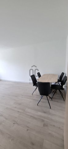 Eladó panellakás, Székesfehérvárott 56.2 M Ft, 2 szobás