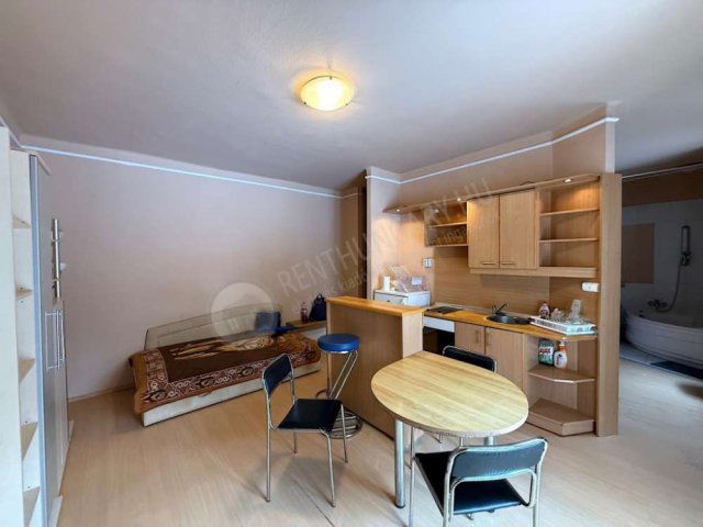 Kiadó téglalakás, albérlet, XIV. kerületben, Padlizsán utcában