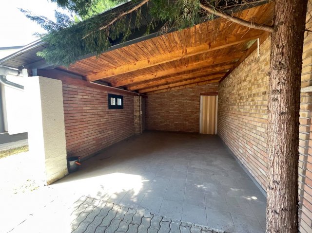 Eladó családi ház, Harkányban 89.9 M Ft, 4 szobás