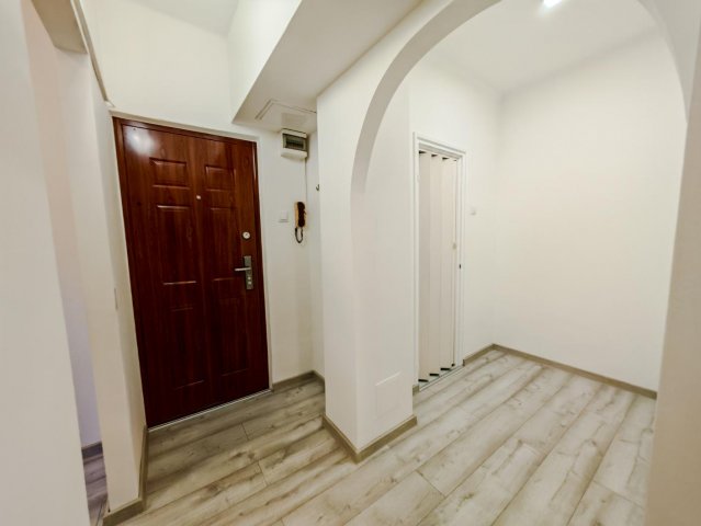 Kiadó téglalakás, albérlet, Tatabányán 120 E Ft / hó