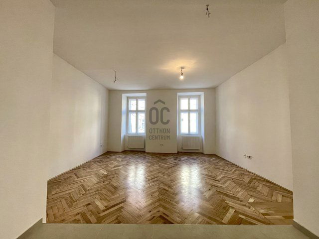 Eladó téglalakás, Sopronban 47.5 M Ft, 2 szobás