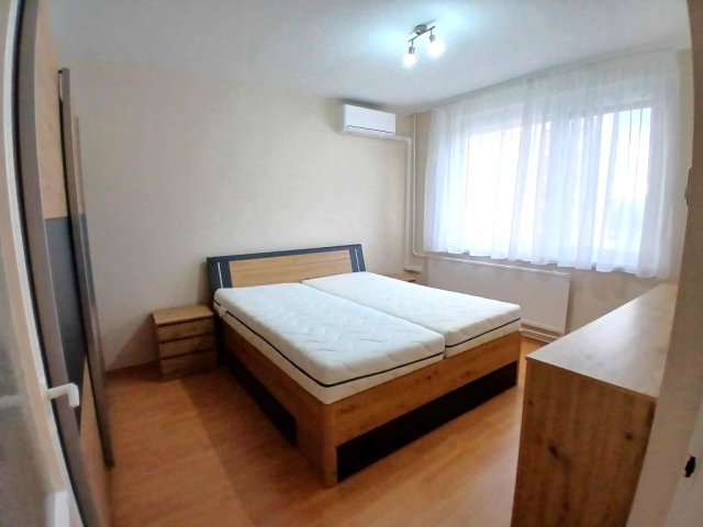 Kiadó panellakás, albérlet, Debrecenben 190 E Ft / hó, 2 szobás