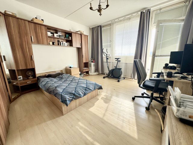 Eladó panellakás, Budapesten, XI. kerületben, Kondorosi úton