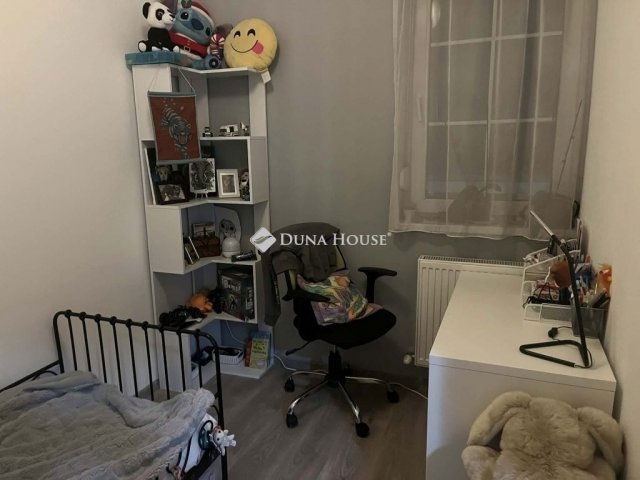 Eladó téglalakás, Kecskeméten 62.9 M Ft, 1+2 szobás