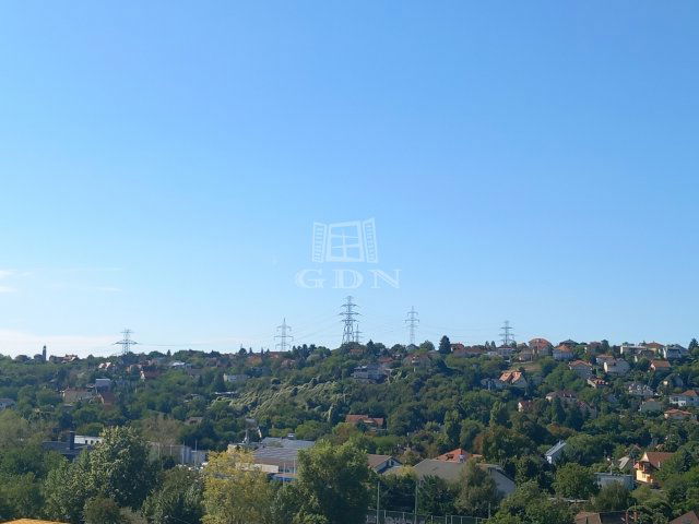 Eladó panellakás, Budapesten, XI. kerületben 68 M Ft, 1+2 szobás