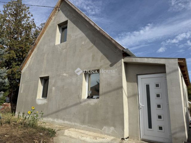 Eladó családi ház, Pécsett, Dobogó dűlőn 19.9 M Ft, 3 szobás
