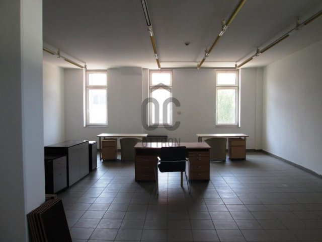 Kiadó iroda, Budapesten, III. kerületben 456 E Ft / hó