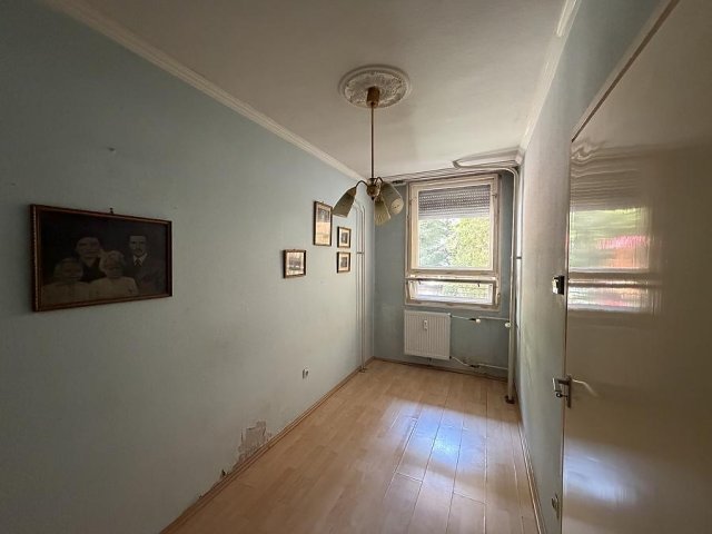 Eladó téglalakás, Budapesten, XI. kerületben, Váli utcában