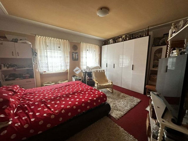 Eladó családi ház, Simontornyán 16.9 M Ft, 2 szobás