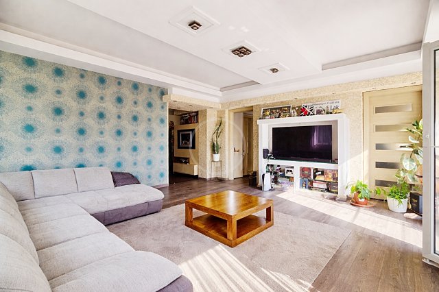 Eladó családi ház, Budapesten, XVI. kerületben 285 M Ft