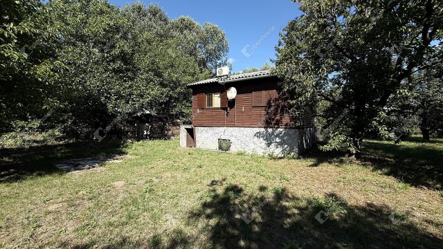 Eladó családi ház, Monoron 20.3 M Ft, 2 szobás