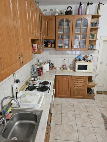 Eladó családi ház, Szolnokon, Városmajor úton 37.9 M Ft