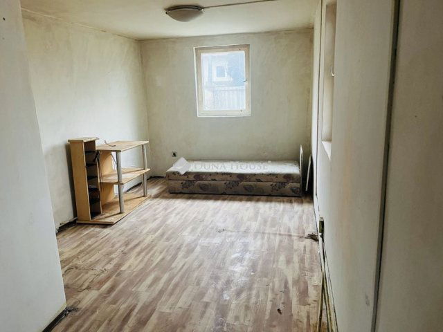 Eladó nyaraló, Biatorbágyon 23 M Ft, 2 szobás