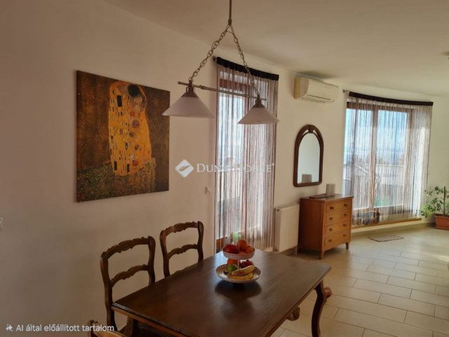 Kiadó téglalakás, albérlet, Pécsett 400 E Ft / hó, 4 szobás