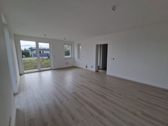 Kiadó ikerház, albérlet, Debrecenben 770 E Ft / hó, 4 szobás