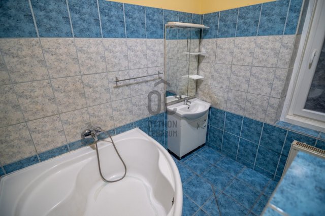 Eladó téglalakás, Budapesten, VI. kerületben 88 M Ft, 2 szobás