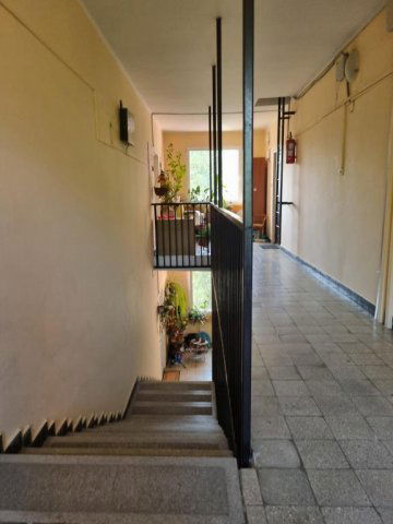 Eladó téglalakás, Pápán 28.99 M Ft, 1+1 szobás