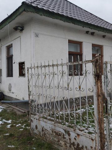 Eladó családi ház, Göncön 26 M Ft, 3 szobás