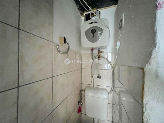 Eladó téglalakás, Budapesten, XX. kerületben 14.9 M Ft, 1 szobás