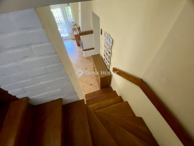 Eladó ikerház, Győrött 84.9 M Ft, 3 szobás
