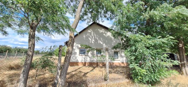 Eladó mezogazdasagi ingatlan, Kiskőrösön 34.9 M Ft, 2 szobás