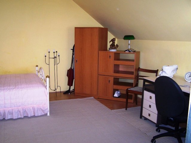 Kiadó téglalakás, albérlet, Pécsett, Király utcában