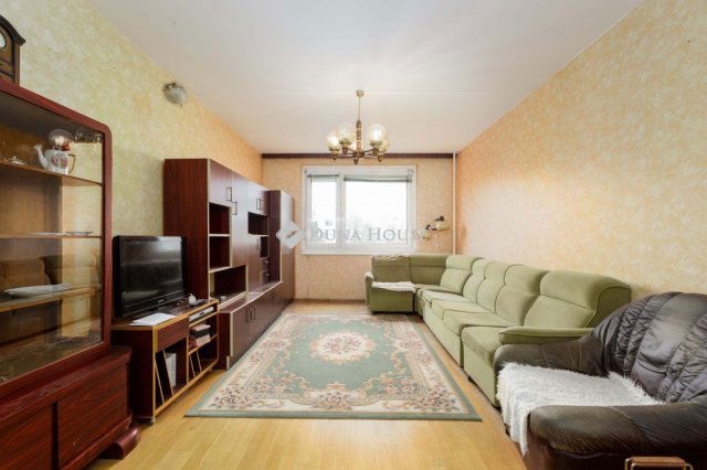 Eladó téglalakás, Mosonmagyaróváron 40 M Ft, 3 szobás
