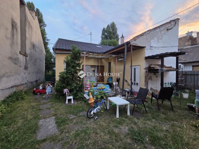 Eladó téglalakás, Budapesten, IV. kerületben 69.9 M Ft, 2 szobás