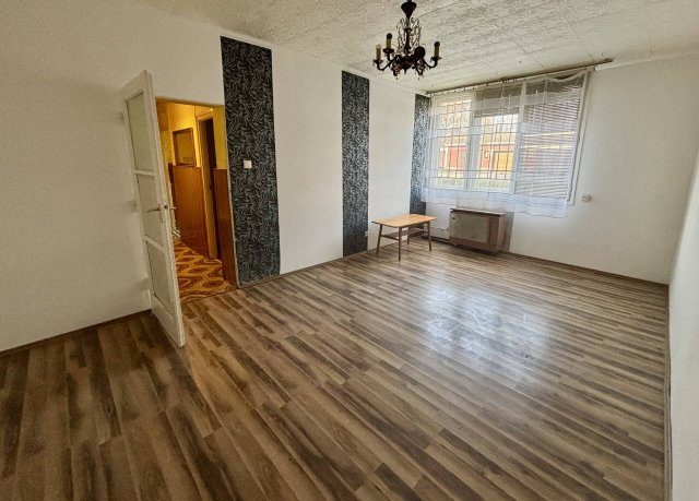 Eladó téglalakás, Sajószentpéteren 17.9 M Ft, 2+1 szobás