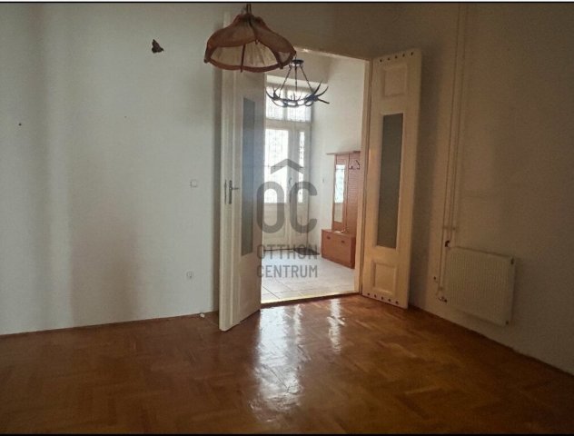Eladó téglalakás, Budapesten, V. kerületben 229.9 M Ft, 4 szobás