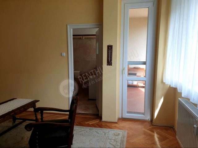 Kiadó téglalakás, albérlet, XI. kerületben, Lágymányosi utcában