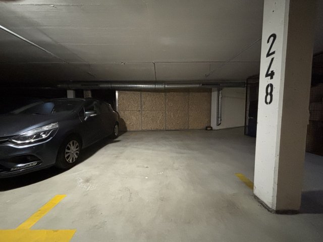 Eladó garázs, Budapesten, XI. kerületben 9.5 M Ft