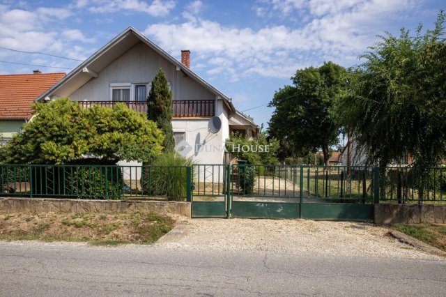 Eladó családi ház, Rábagyarmaton 57.8 M Ft, 4 szobás