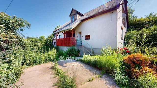 Eladó családi ház, Ongán 21.9 M Ft, 3 szobás