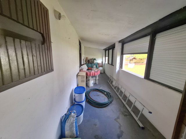 Eladó családi ház, Tápiószentmártonon 14 M Ft, 2 szobás