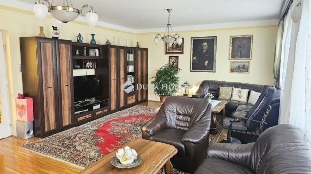 Eladó családi ház, Budapesten, XVII. kerületben 148 M Ft