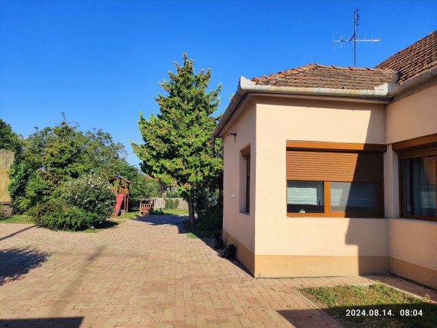 Eladó családi ház, Gyulán, Dürer Albert utcában 52.99 M Ft