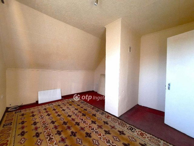 Eladó családi ház, Nagykőrösön 27.99 M Ft, 3+1 szobás