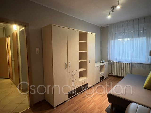 Kiadó téglalakás, albérlet, Győrött 200 E Ft / hó, 2 szobás