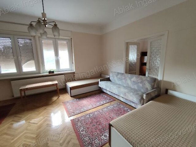 Eladó családi ház, Kecskeméten 88 M Ft, 3 szobás