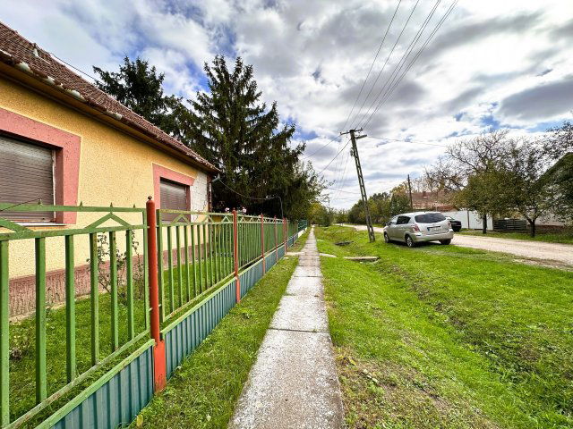 Eladó családi ház, Sarkadon 7 M Ft, 3 szobás